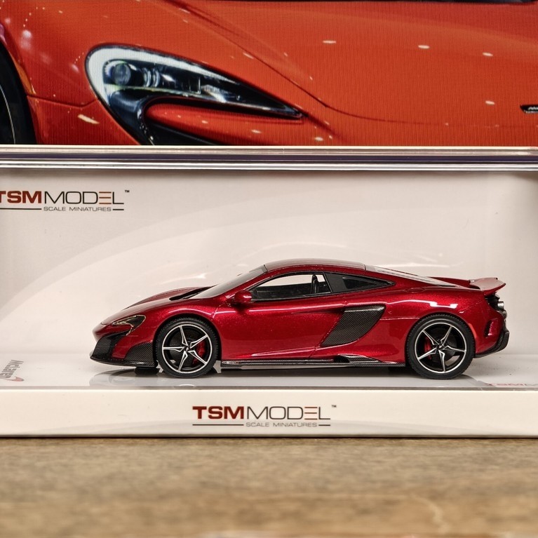 1/43 TSM McLaren 675LT 2015 Volcano Red Brand New Seal ยังไม่เปิด, with PVC Protective Case, Default