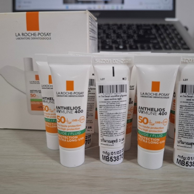 กันแดดแถบเขียว15หลอด320บาท✨ป้ายไทยส่งฟรี✨EXP02/2028 ขนาดทดลอง La Roche Posay Anthelios Uvmune400 Oil