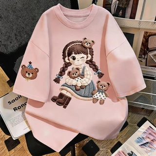 DailyTee🌟 (จัดส่งในกรุงเทพฯ) COD✅ ทรงหลวมสวมคล่องตัว ดีไซน์เกาหลีสุดเทรนด์ ใส่ได้ทุกโอกาส สวมสบายตลอดวัน "Girl Bear"