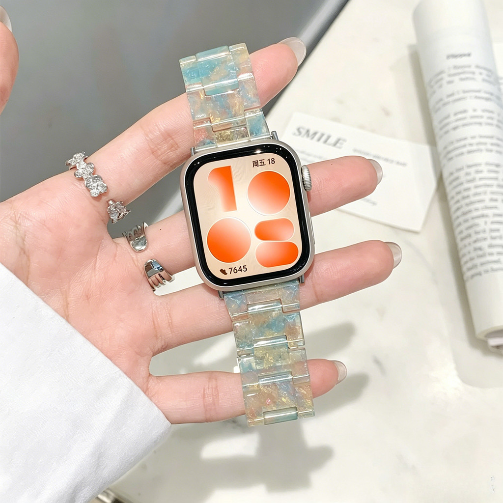 สายนาฬิกาเรซินสุดหรูสำหรับ Huawei Watch Fit 5 Fit 5 Pro สายนาฬิกาอัจฉริยะแบบหัวเข็มขัดผีเสื้อ ปรับได้ สำหรับ Huawei Watch Fit 4 4 Pro Fit 3 อุปกรณ์เสริมสำหรับเปลี่ยนสายนาฬิกา