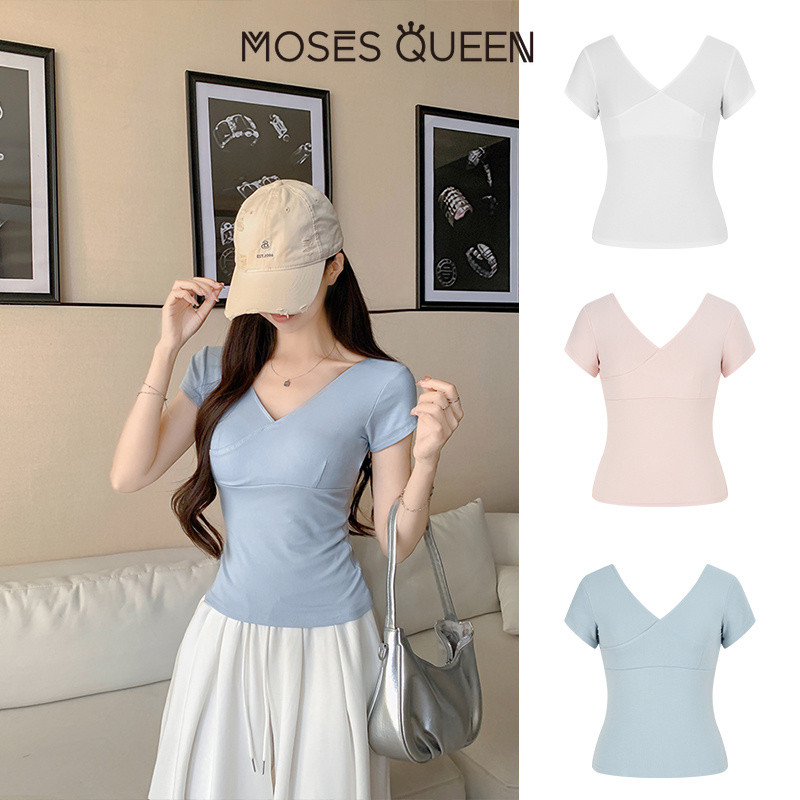 MOSESQUEEN โมเสส ราชินี เสื้อยืดแขนสั้นคอวีสีทึบสําหรับเด็กผู้หญิงอินเทรนด์และหลากหลายลดอายุและเอวดีไซน์เฉพาะท็อปเล็ก #63694