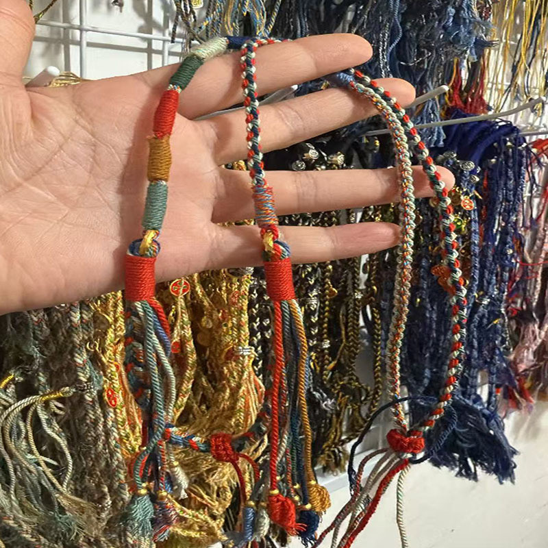 ทิเบตทอมือสร้อยคอเชือกขี้ผึ้งพระพุทธรูปam ทิเบตทอมือสร้อยคอเชือกขี้ผึ้ง Amulet Dka Hetian หยกหยกจี้เ