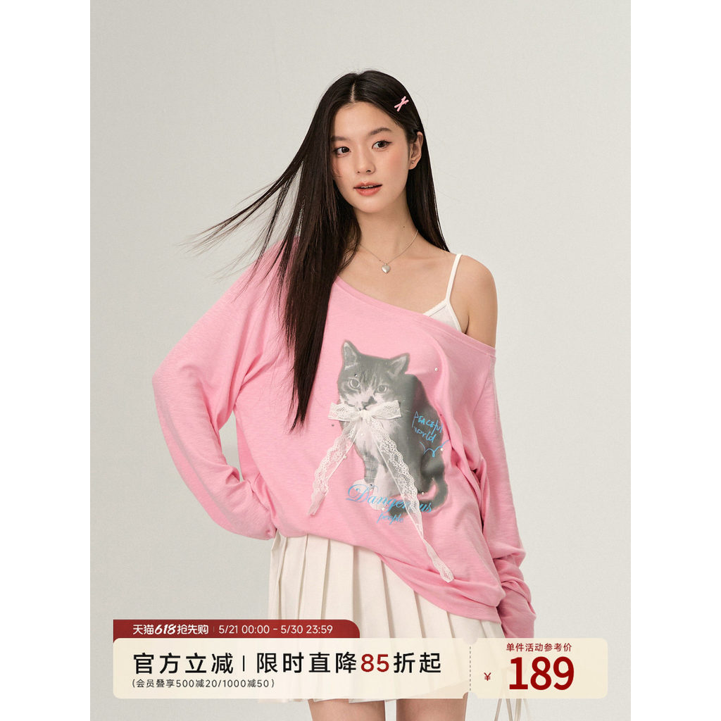 Dangerouspeeople Xue Zhiqian dsp Cat แบนคอไหล่เอียงเสื้อยืด All-Match อินเทรนด์หลวมแขนยาวผู้หญิง