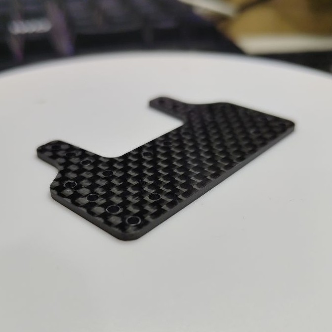 เบรคใหญ่ตัวใหม่  hg break stay หนา 1.5mm สำหรับรถmini4wd