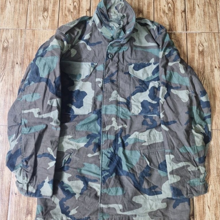 เสื้อแจ็คเก็ตทหาร USA woodland M65  Military Jacket Field vintage รอบอก44"ยาว32"ไหล่20"แขน25" used