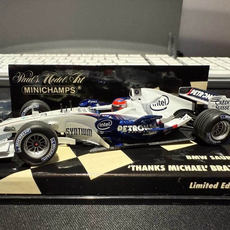 [Orphan] มินิตัด 1/43 BMW Fleet BMW SAUBER F1.06