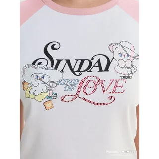 [Pomelo] Pomelo. x MOMOREI เสื้อยืดแขนสีแดง / Pomelo. x MOMOREI Graphic Raglan Tee
