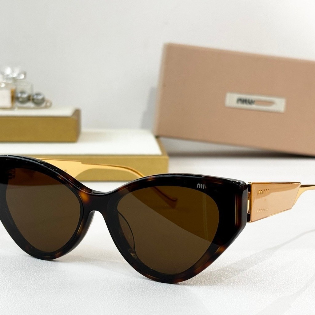 MIUMIU New style sunglasses for women, personalized and fashionable acetate sunglasses for men MU 17
