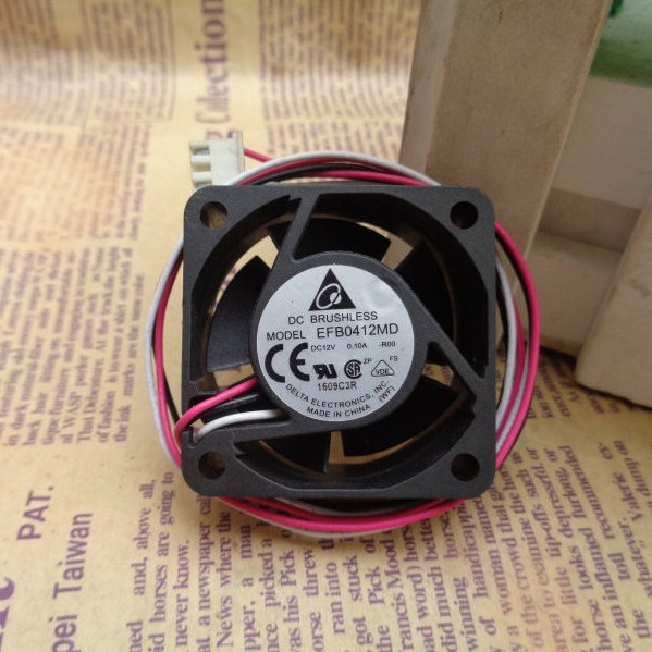 [หม้อน้ําขายร้อน] Huasan H3C 3600 5600 ER5100 พัดลมสวิตช์ 12V 0.10A สามสาย EFB0412MD-R00