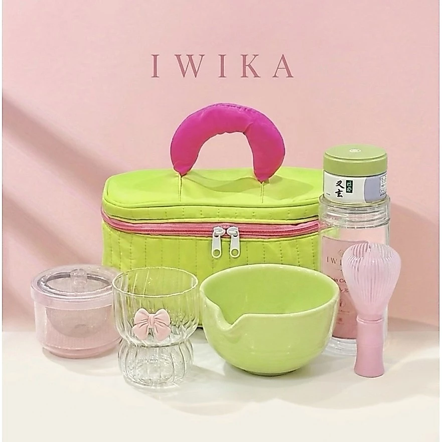 Matcha Travel Kit Bag สามารถใส่อุปกรณ์มัทฉะได้ครบชุด พกพาสะดวก กระเป๋าเครื่องสำอาง