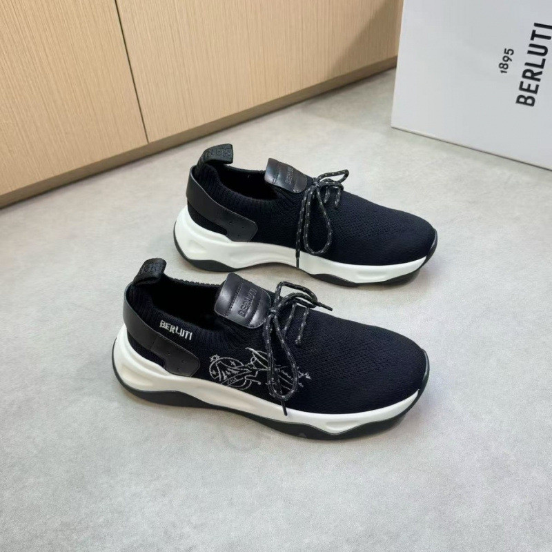 SKSE 2026Men's New Be///ti Men's Shoes2023Men's knitted sneakers are stylish and breathable, slip-on
