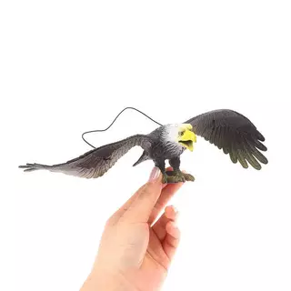 Z&P 1 ชิ้นกลางแจ้ง Eagle ตุ๊กตาแขวนนก Deterrent พลาสติก Eagle เครื่องประดับ Vivid Flying Bird Hawk Decoy Garden หุ่นไล่กา COD