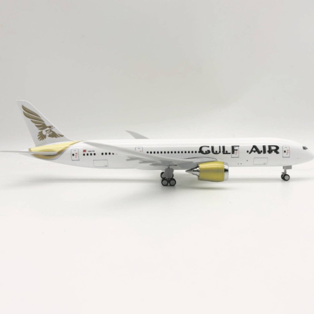 รายละเอียด Gulf Air 787 เครื่องบินโมเดลของขวัญ Item Boeing 787 Model Plane Handmade สําหรับนักสะสม