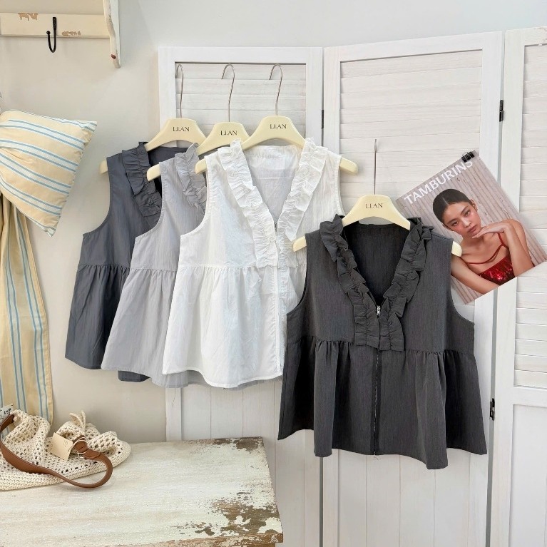 (QCC) DH186 เสื้อกล้ามคอระบาย – Elegant & Feminine