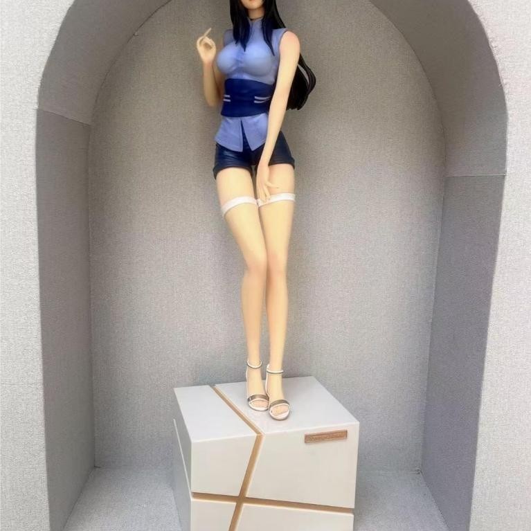 Naruto GK Hyuga Hinata Super Standing Posture สาวสวยสองมิติแชสซีตกแต่งรุ่น Boxed Figure