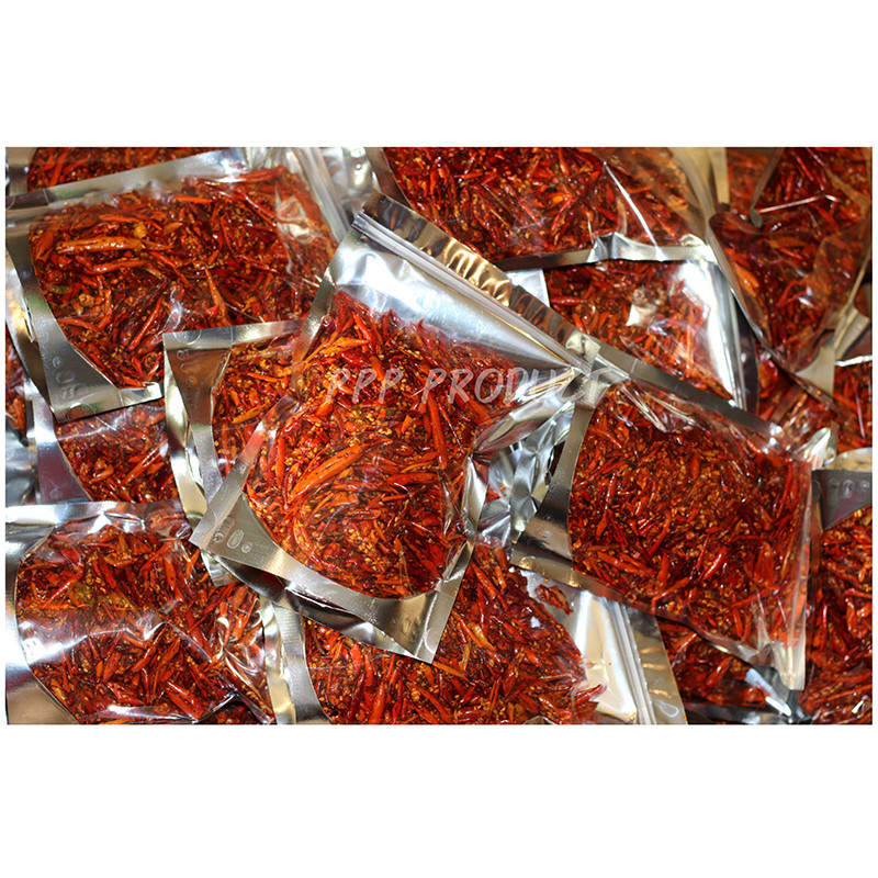 พริกทอดกรอบ XB พริกทอด ขนมพริกกรอบ พริกทอดกรอบ พริกคั่วงาไม่มีแป้ง ไม่เหม็นหืน บรรจุ 200 กรัม