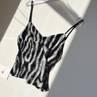 77UNI Tank 7034 Zebra-stripe suspender เสื้อสายเดี่ยวลายม้าลายสีดำผ้าซีทรู ช่วงอกผ้า2ชั้น