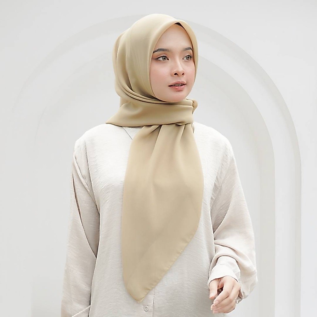 FAHEMA HIJAB - BELLA PREMIUM SIZE 115 X 115 CM LATEST KOREAN HIJAB STYLE