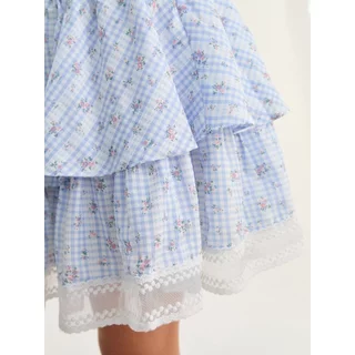 [Pomelo] กระโปรงสั้นลายสก็อตดอกไม้แต่ระบายลูกไม้ / Ruffle Trim Gingham Floral Mini Skirt
