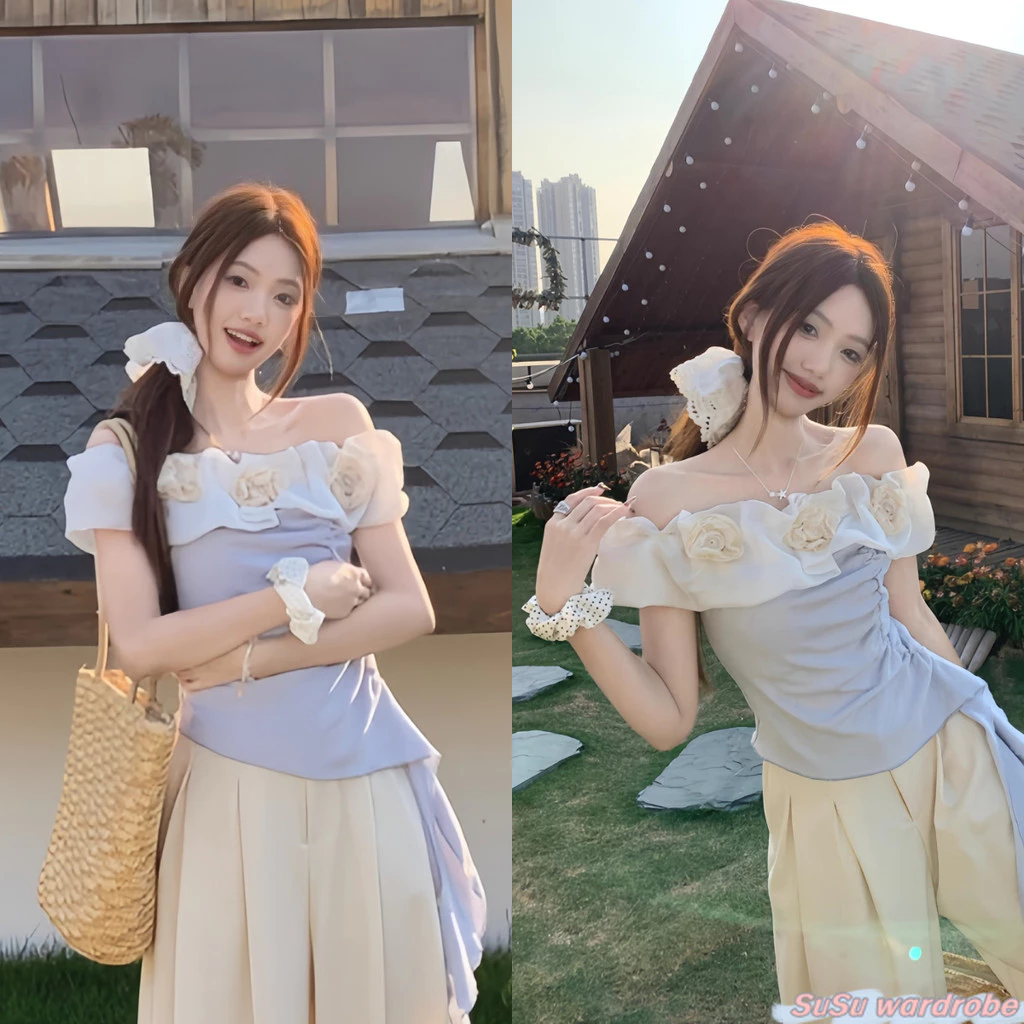 SuSu เสื้อคอเปิดบ่า แขนสั้น ลายดอกไม้ สีน้ำเงิน 56516