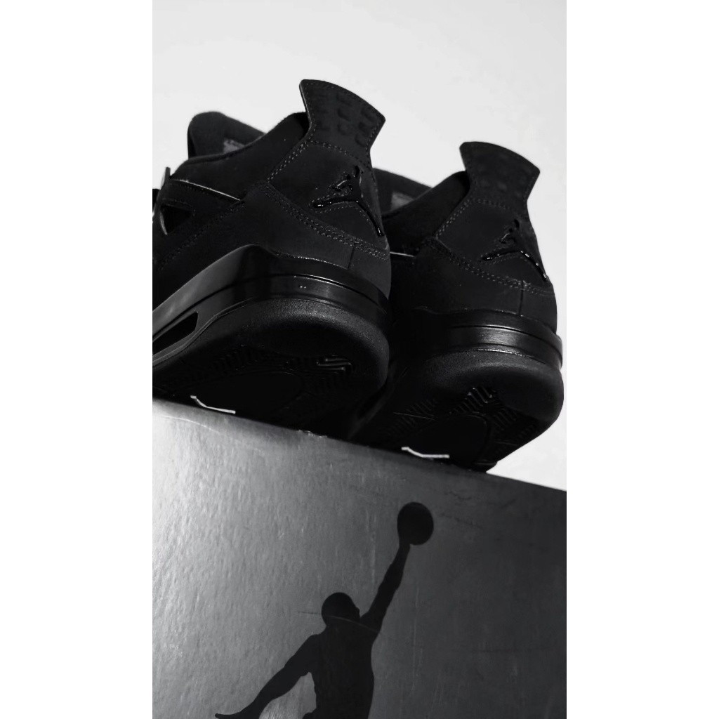 ReadyStockee Air 4 Retro Black Cat Black-Light Graphite รองเท้าบาสเก็ตบอลสีดําล้วน AJ4 CU1110