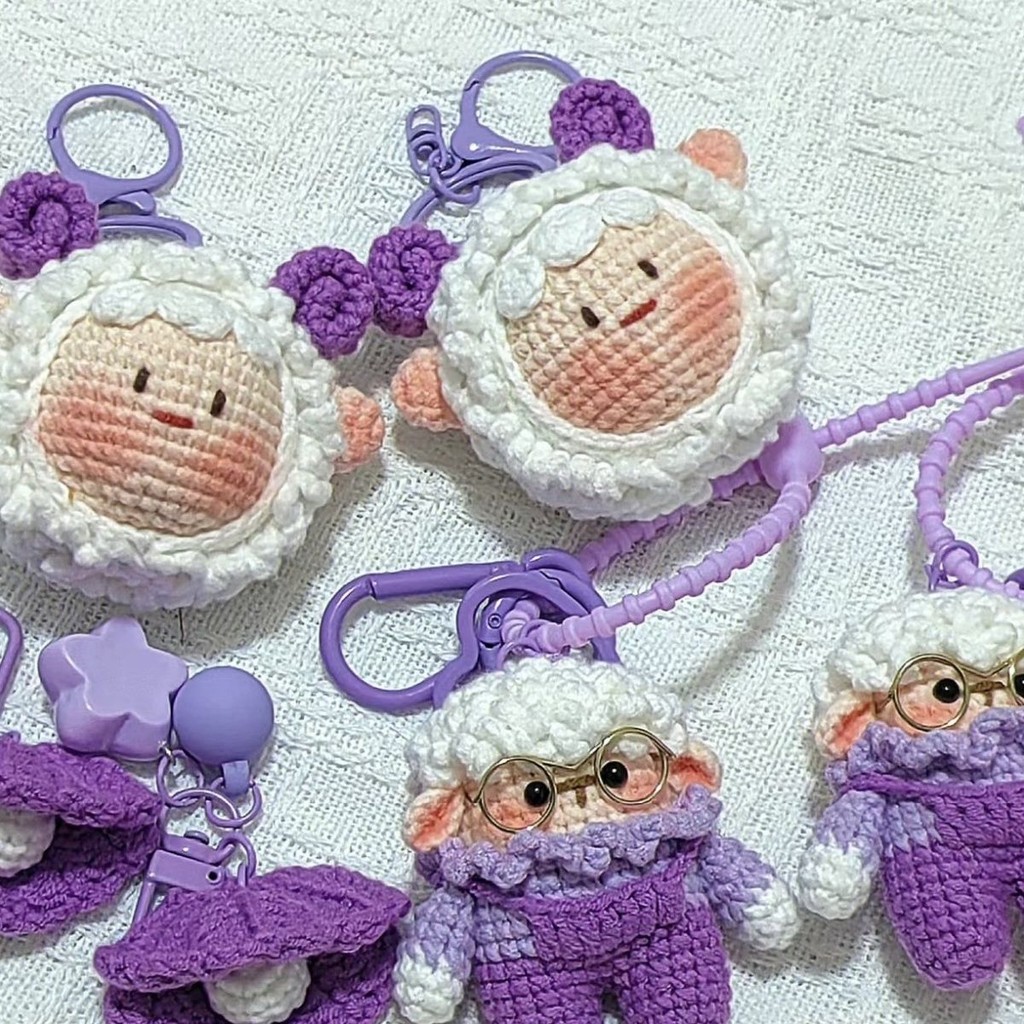 สินค้าใหม่พร้อมสต็อกขนสัตว์ถักพวงกุญแจน่ารักตุ๊กตาแกะ diy โครเชต์วัสดุเกี๊ยวจี้ Zhang Yixing สินค้า 