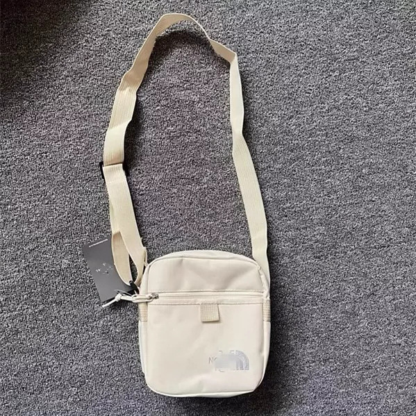 kappa bkk กระเป๋าปัก กระเป๋าแบรนด์แฟชั่นเกาหลีอีคอมเมิร์ซผมตรง Beijia กระเป๋าสี่เหลี่ยมเล็กกระเป๋าสะ