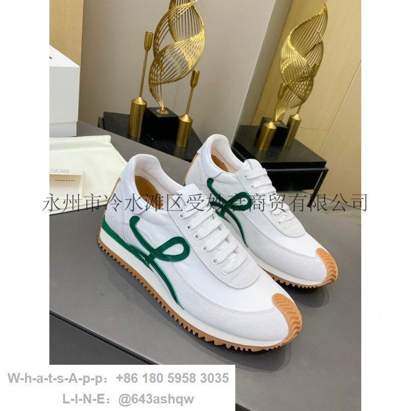 L0E **  ⓁⓄⒺⓌⒺ  มาตรฐานต้นฉบับ 1: 1 ปี Runaway สไตล์ด้านในเพิ่มความสูง Moral Training รองเท้า Forrest