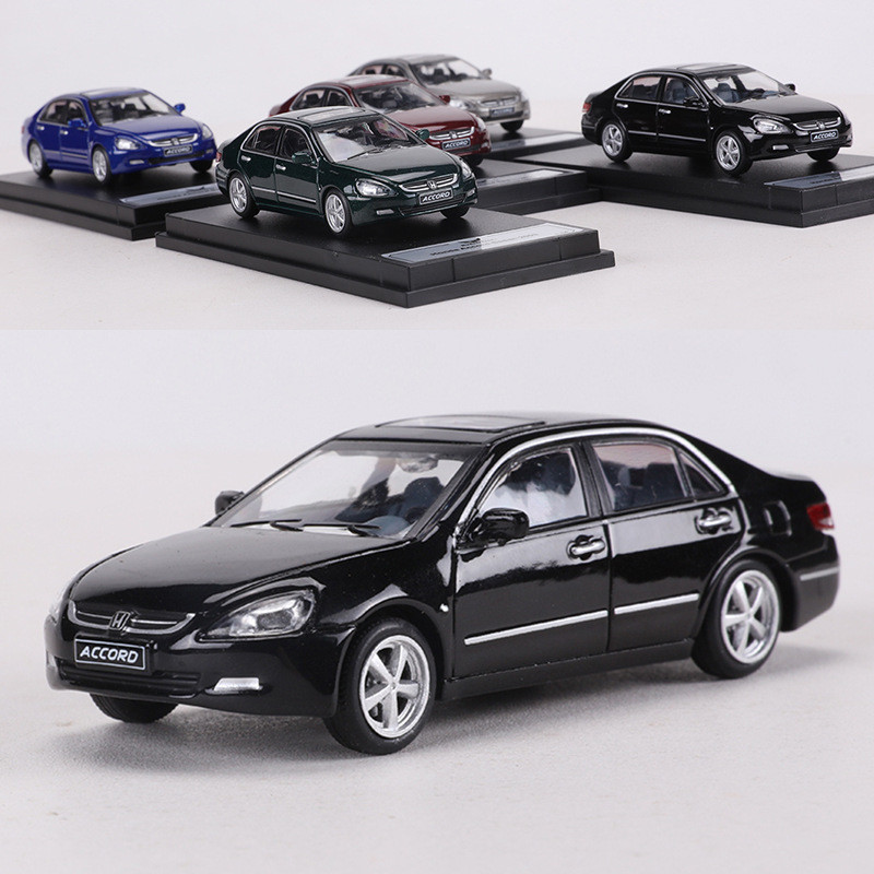 DCT 1: 64 Honda Accord 7th Generation Premium จําลองรถรุ่นคอลเลกชันเครื่องประดับ