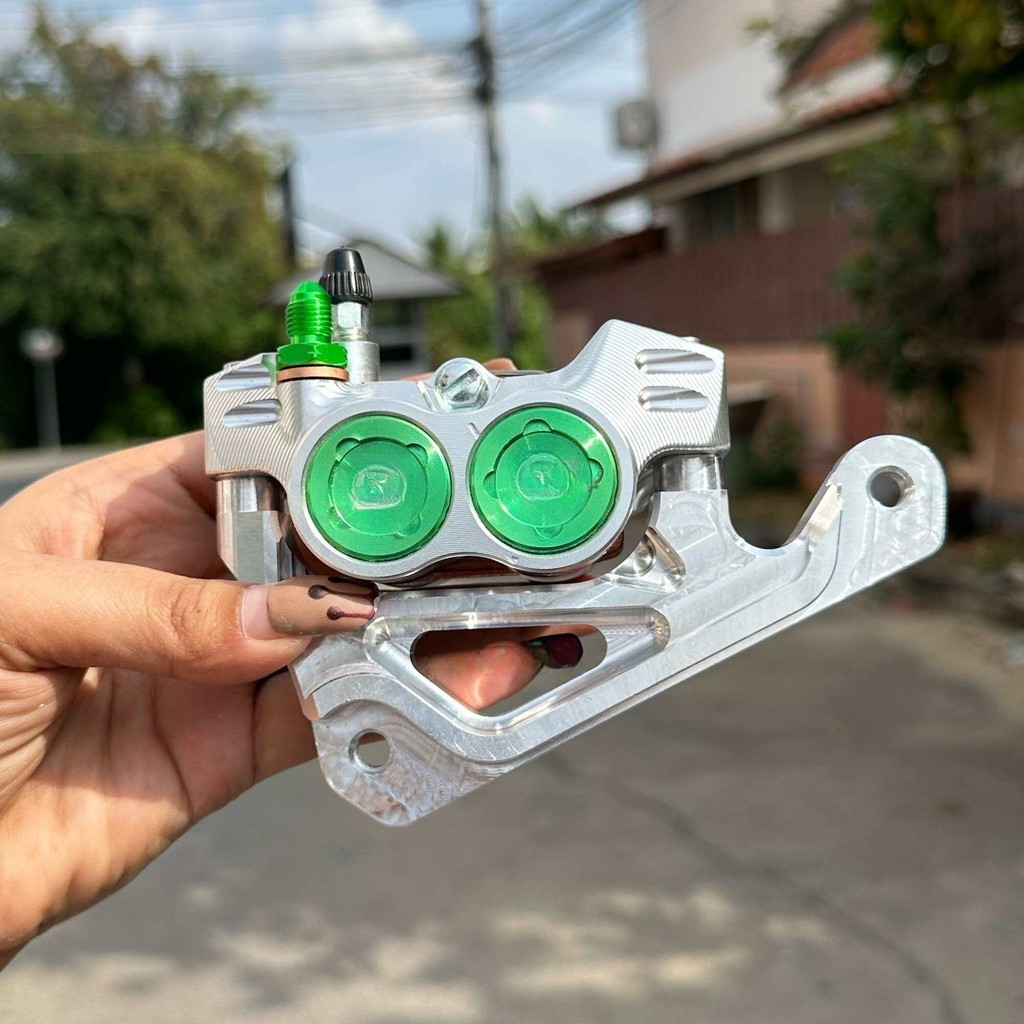 ⚡ปั้ม8.1CNC+ผ้าเบรคทองแดง✅งานCNCพร้อมขาจับแถมน็อต W125R/S/บังลม/W110i/LED/W125LED/Sonic/FINOจานเดิม/FINOจาน220#ปั้ม81CNC ราคา ถูกที่สุด ดีลบีเคเค แกลเลอรีภาพที่ 4