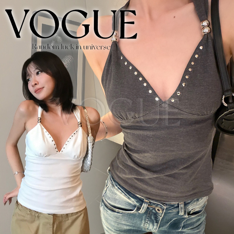 Vogue🌟พร้อมส่ง🌟 เสื้อคล้องคอแต่งหมุดแฟชั่น สไตล์เกร์ลหวาน เซ็กซี่สวมใส่สบาย (2346)