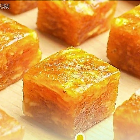 สับปะรดคิวบ์ สับปะรดอบแห้ง แบบminimal หวาน หอม อร่อย ชิ้นพอดีคำ พกพาง่าย