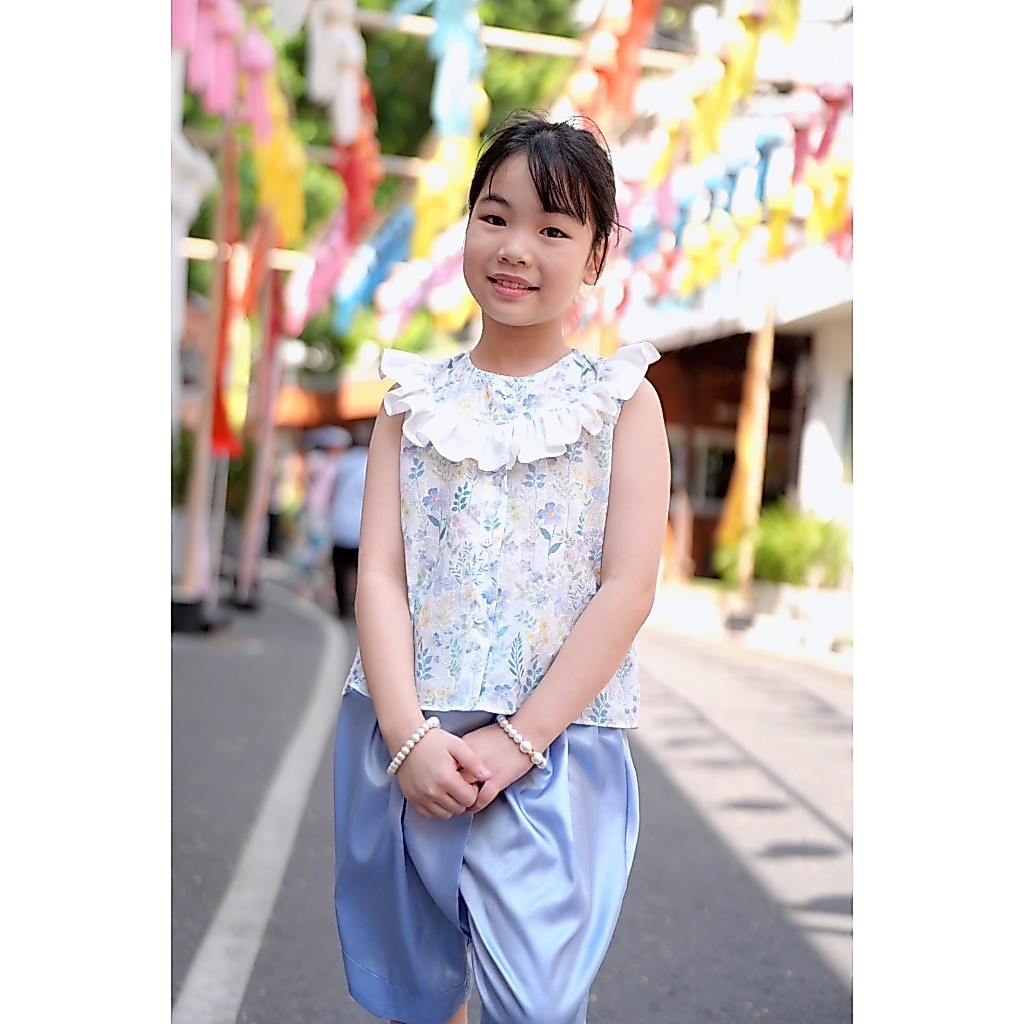 ชุดไทยเด็กหญิงลายสวนลาเวนเดอร์