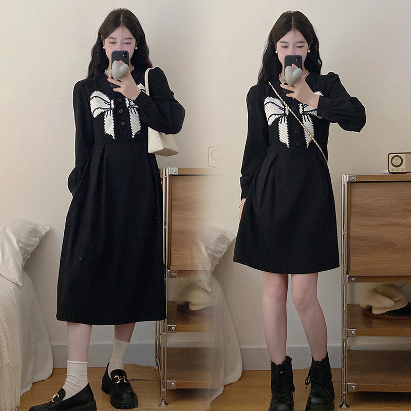 เสื้อผ้าผู้หญิงขนาดบวกไขมัน mmV คอ Classy Slimmer ดูชุด Bowknot แฟนชุดสีดําเล็กๆน้อยๆ a-Line กระโปรง