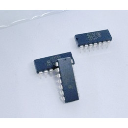 ชิ้นส่วนอะไหล่ Ad704Jn Ad704J Ad704 Dip-14 1ชิ้น