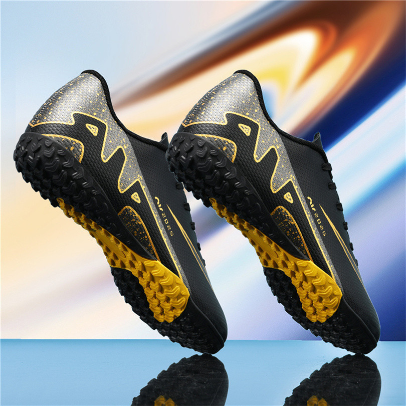 ใหม่ผู้ชายรองเท้าฟุตบอลผู้หญิง Professional Ultralight Cleats รองเท้าฟุตบอล Unisex Match Tf/fg ข้อเท