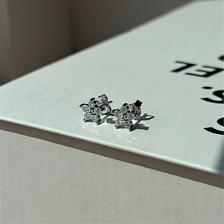 Kind Jewelry ต่างหูดอกไม้มงคล Juliet Rose