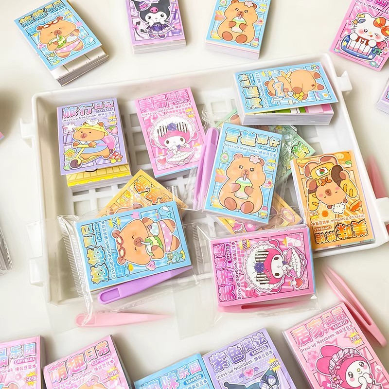 Sanrio Mini Dress-Up Peas Notebook Girl Children Cut-Free Quiet Book การ์ตูนน่ารักสติกเกอร์นักเรียนก