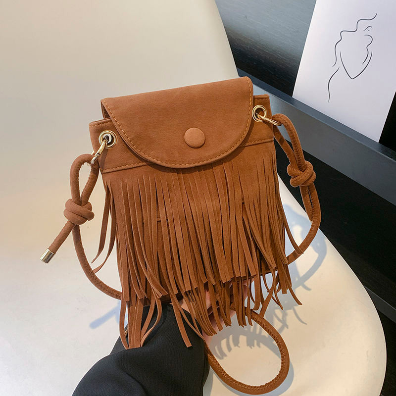 New Niche Design One-Shoulder Diagonal Retro Hong Kong Style Suede Shoulder Bag