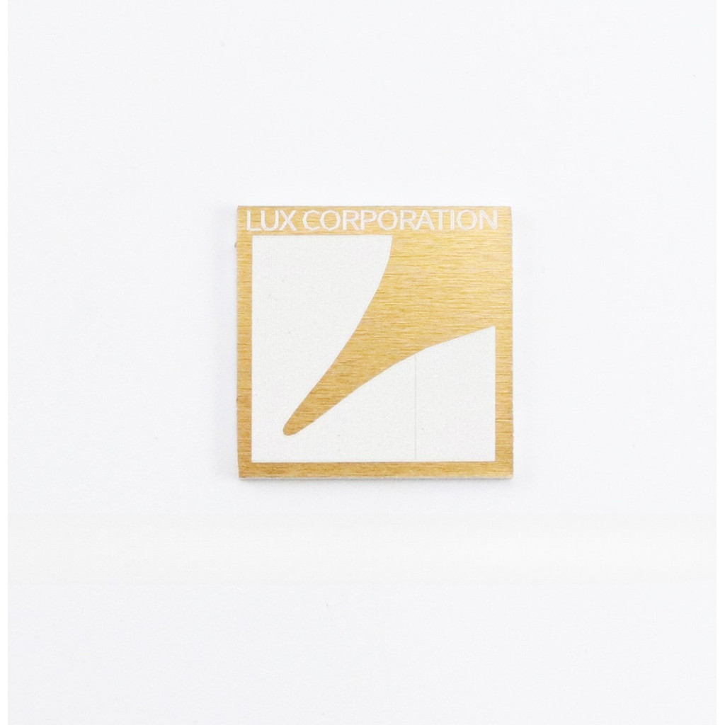Luxman Turntable Badge โลโก้สําหรับฝาครอบกันฝุ่นโลหะ 18 มม.(0.7)"X18 มม.(0.7") GOLD