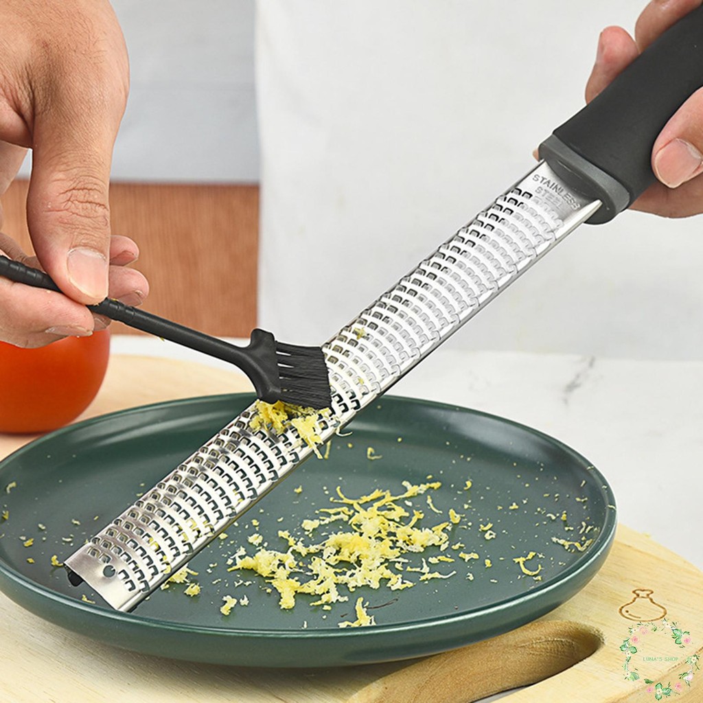 เครื่องขูดมะนาว Zester & Cheese Lemon Zester ที่แข็งแกร่งด้วยฟันมุมที่สมบูรณ์แบบเหมาะสําหรับกระเทียม