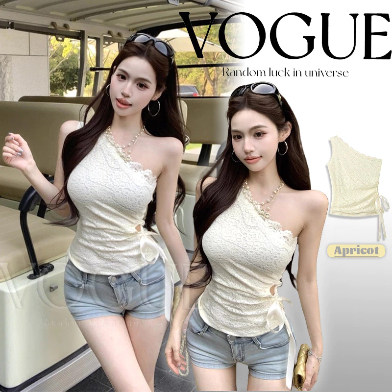 Vogue🌟พร้อมส่ง🌟 เสื้อกล้ามแต่งลูกไม้ ดีเทลสายข้างเดียวเก๋ไม่ไหว (FY2960)