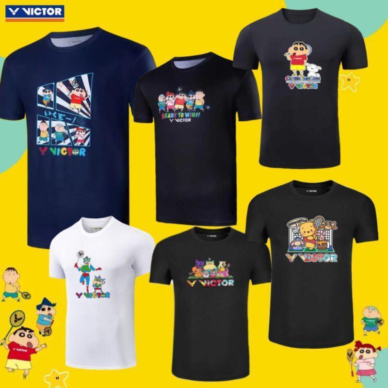 รวมเสื้อซ้อมเสื้อซ้อมแบดVictorลายการ์ตูนทุกแบบชินจังShin chan หมีพลูWinnie-the-Pooh ผ้าดีงามแท้ โปเกมอน pokemonส่งจากไทย