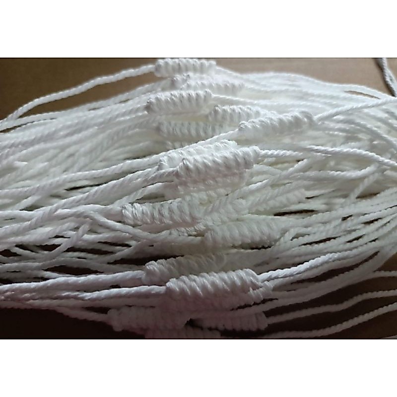 ด้ายผูกข้อมือสีขาวฝั้นเกลียว9รอบความยาว34ซม.