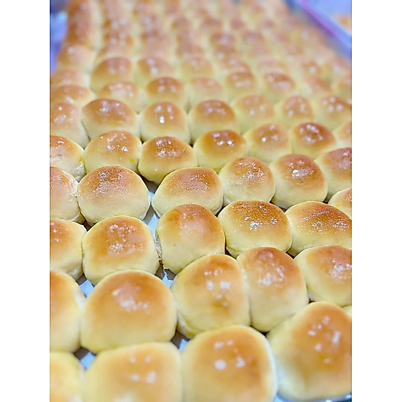 ขนมปังจิ๋ว/ปังนมสด( ขนมปังเปล่า ไม่มีไส้) ทำสดใหม่ตามออเดอร์