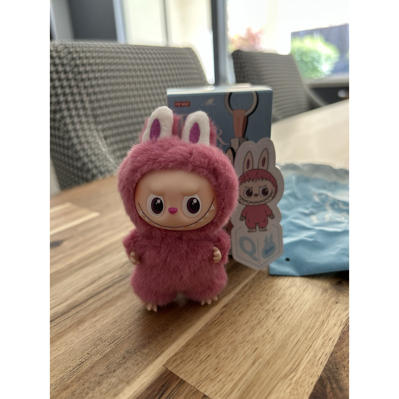 Popmart Labubu Pin For Love Letter Q US Seller พร้อมส่งของแท้