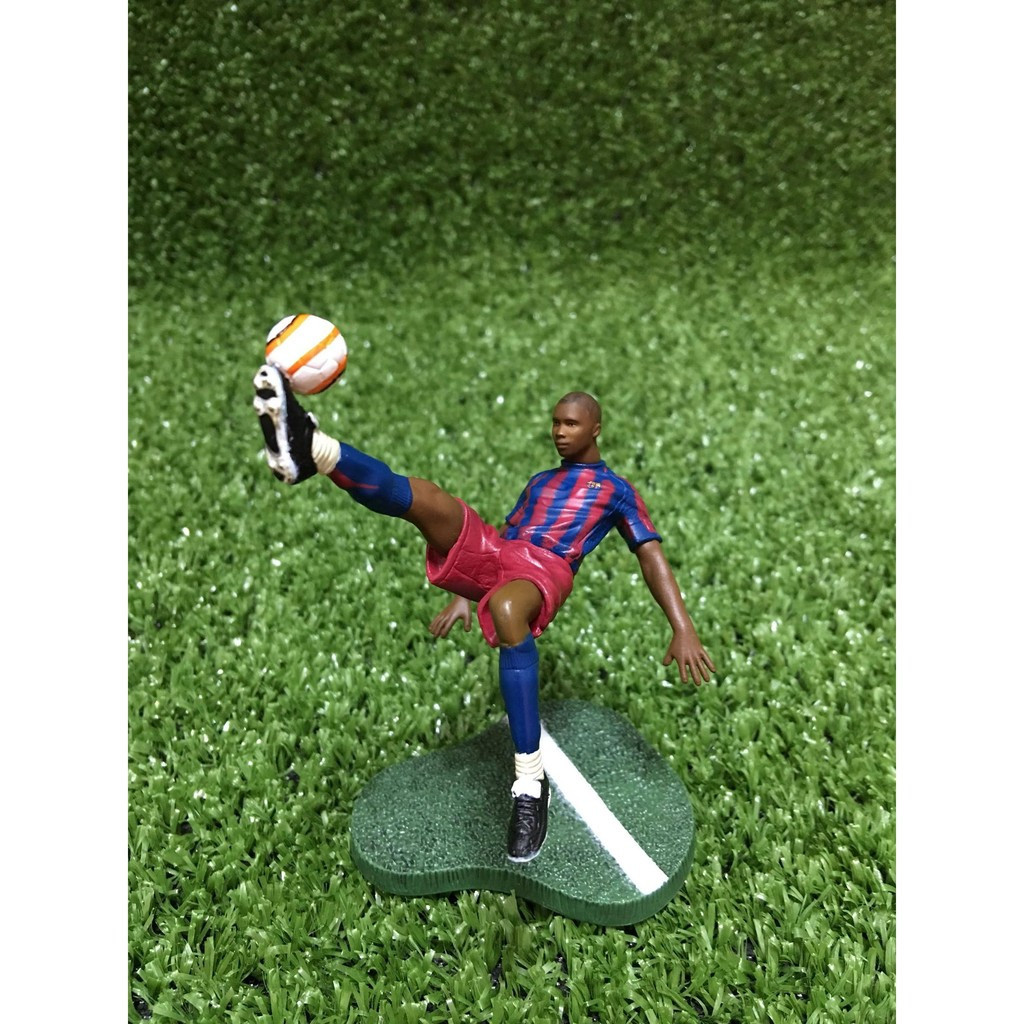 ตุ๊กตาฟุตบอล Barcelona FT CHAMPS รุ่น No. 9 Cheetah Etoo 10cm Lite Edition