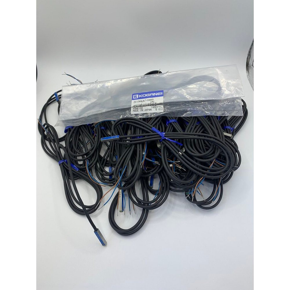 ของแท้ KOGANEI KOGANEI สวิทช์แม่เหล็ก ZC130 ZC130A ZC130B 130C Ready Stock Supply