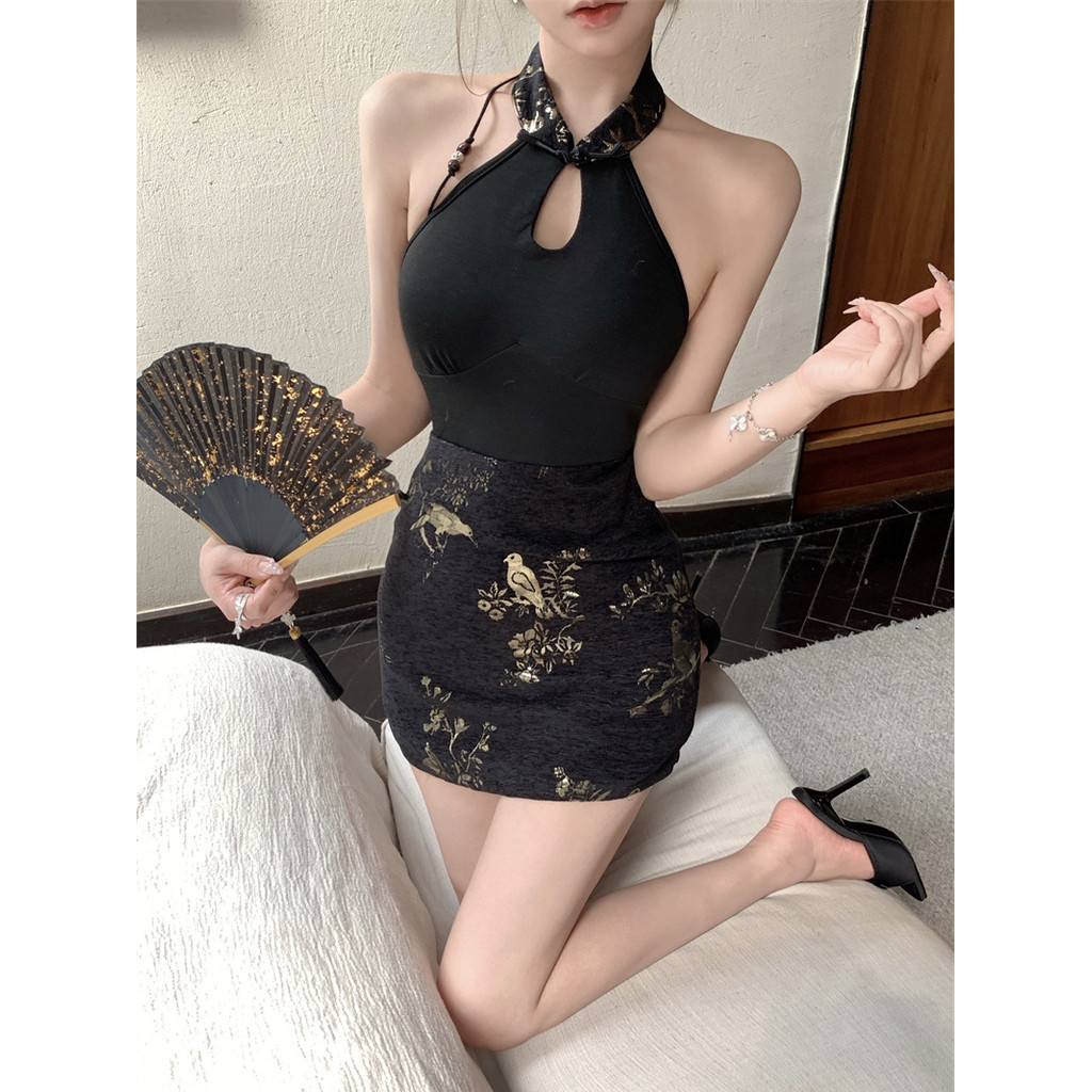 ชุดผู้หญิงสไตล์จีน Halter Neck แบบคลาสสิกและเรียบหรู ทรงSlim-fit Jacquard A-line เหมาะสำหรับฤดูร้อน - รูปที่ 2