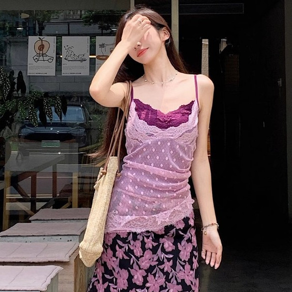 KUMI พร้อมส่ง🍒ลูกไม้เสื้อสายเดี่ยว เปิดหลัง ตาข่าย สไตล์ฝรั่งเศส ทรงรัดรูป เสื้อสายเดี่ยวผู้หญิง แฟชั่นเกาหลี แมทซ์ง่าย - รูปที่ 4